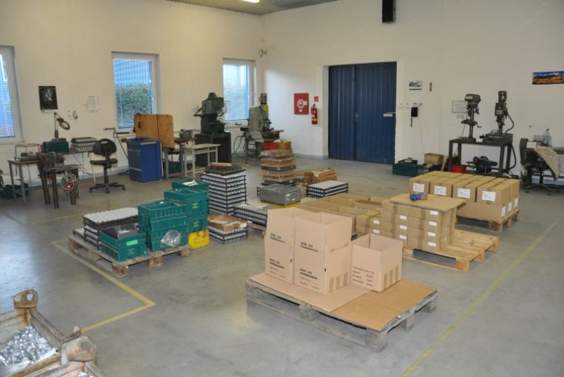 Montáž / Montáž zadlabávacích zámkov - foto Montáž / Montáž zadlabávacích zámkov - foto