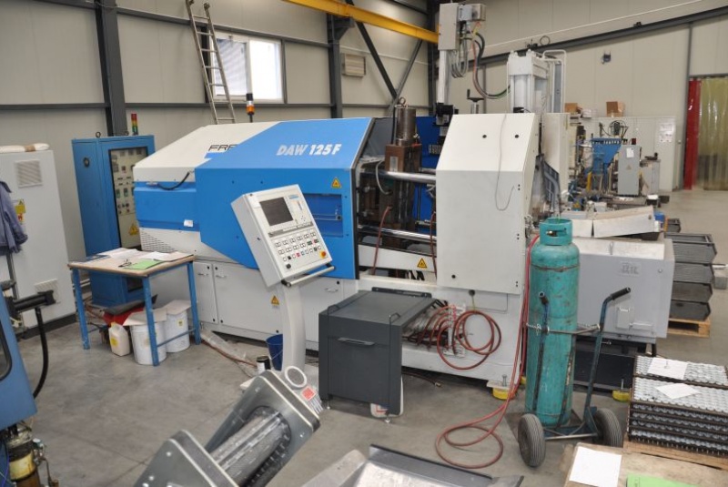 Tlakové odlievanie 2 / Stroje - foto Tlakové odlievanie 2 / Stroje - foto